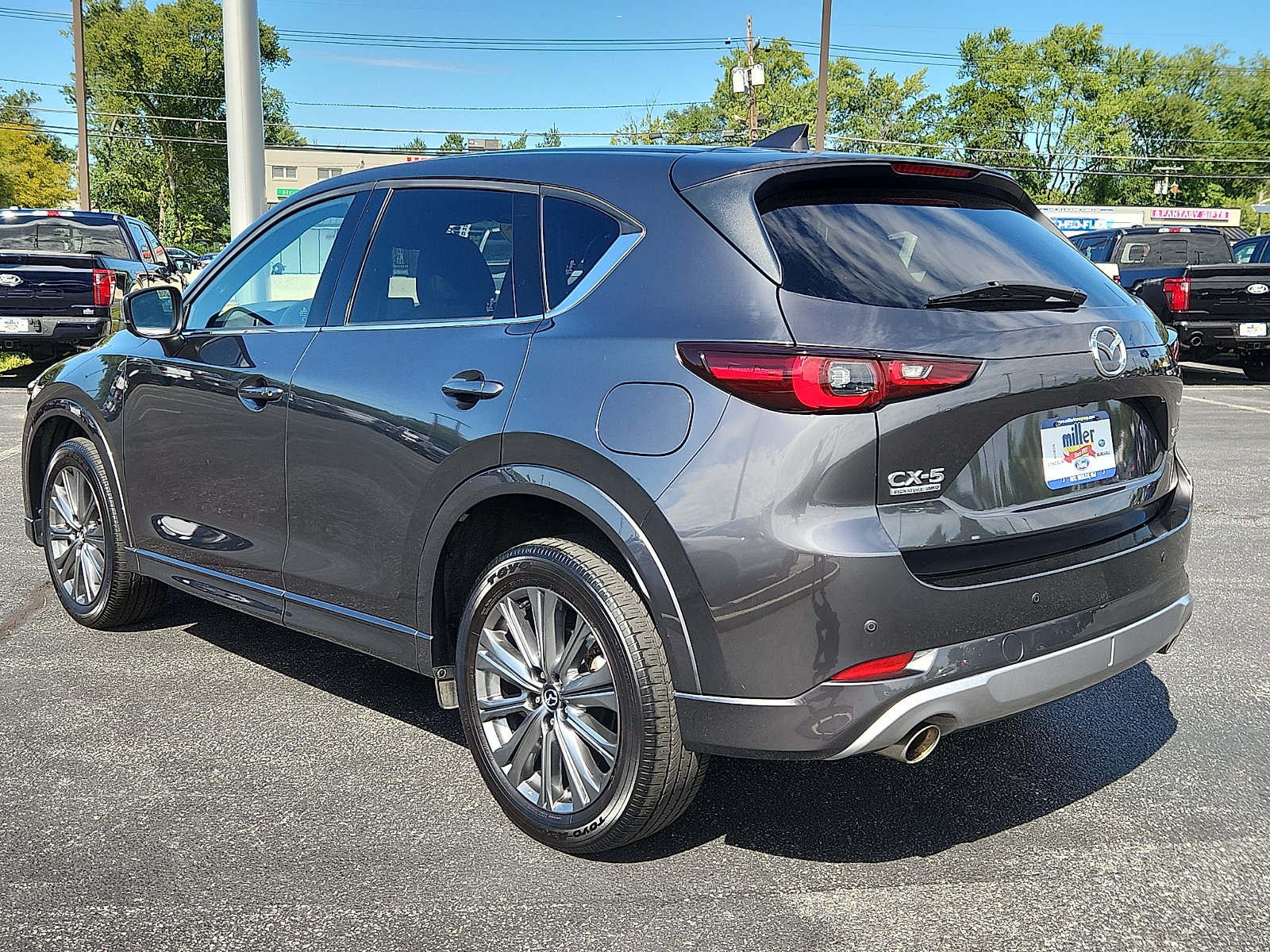 Used 2024 MAZDA CX-5 Signature AWD/4WD image 5