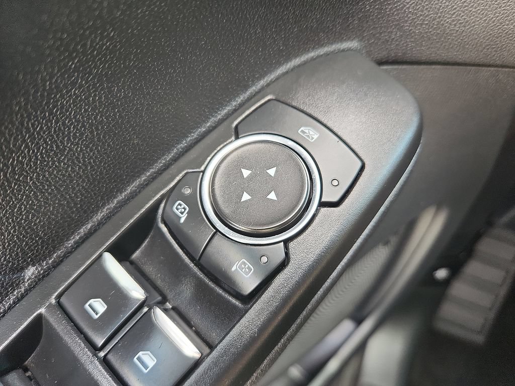 Used 2022 Ford Escape SE w/ Convenience Package FWD image 17