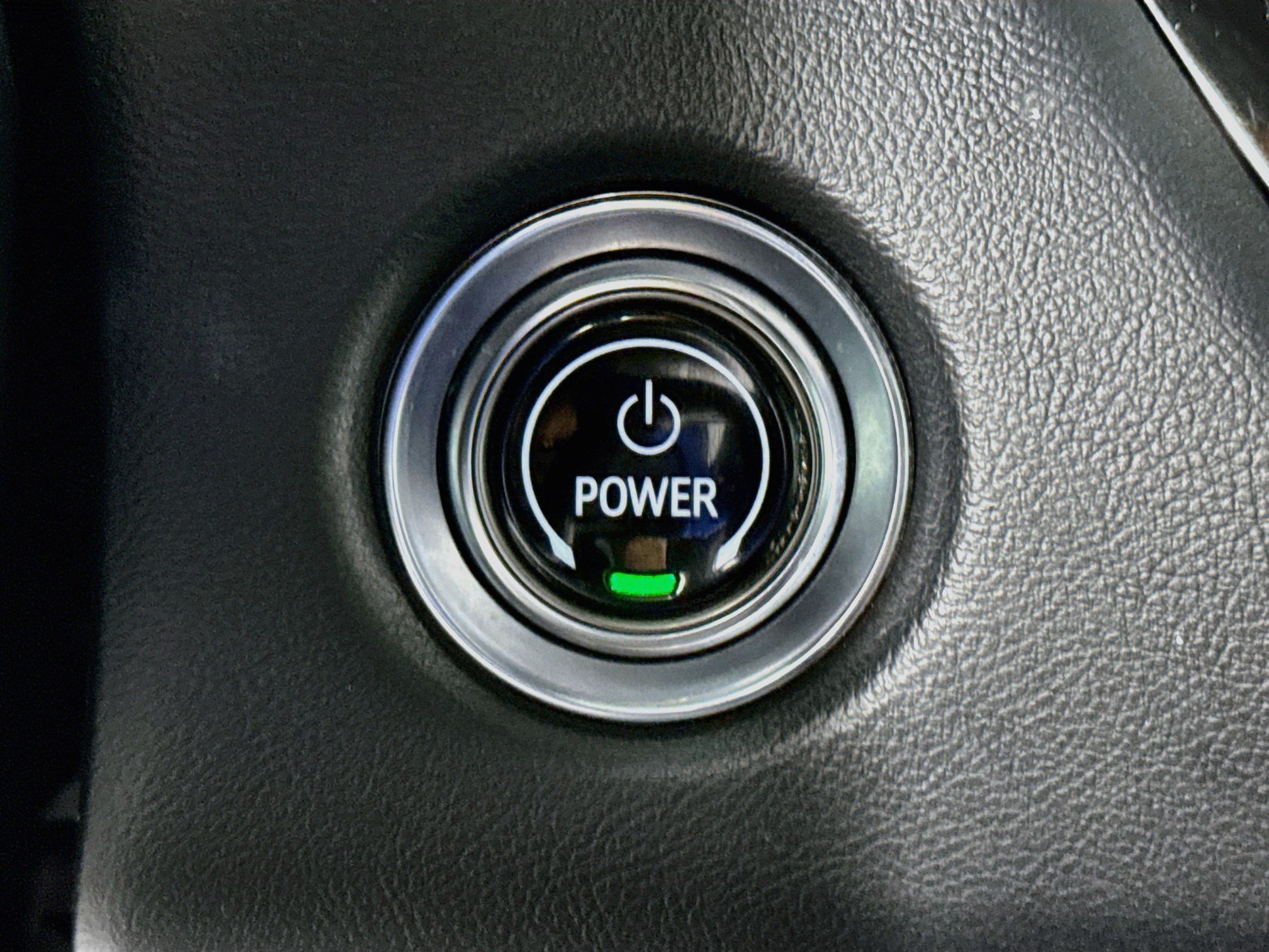 Used 2023 Cadillac Lyriq AWD image 21