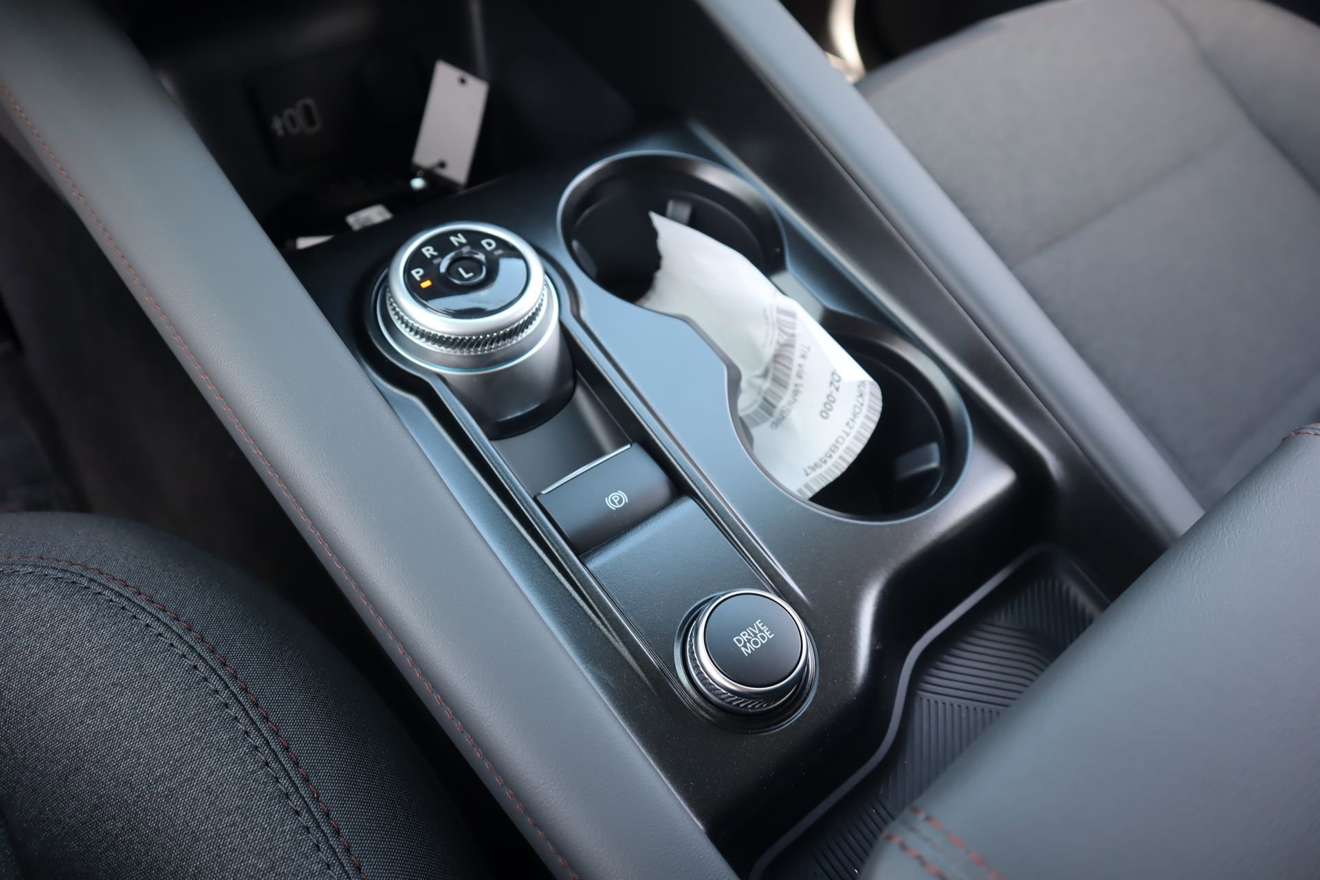 New 2026 Ford Explorer Active RWD image 9