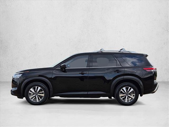 Used 2024 Nissan Pathfinder SL FWD image 9