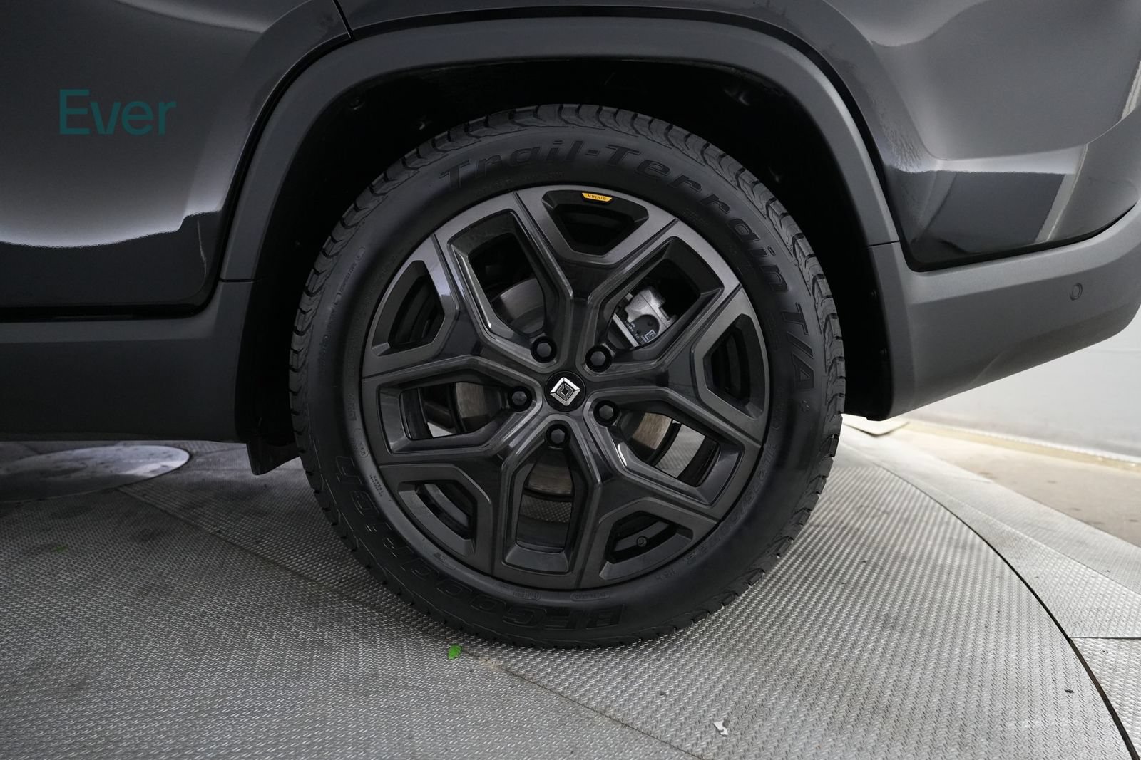 Used 2026 Rivian R1T Adventure AWD/4WD image 9