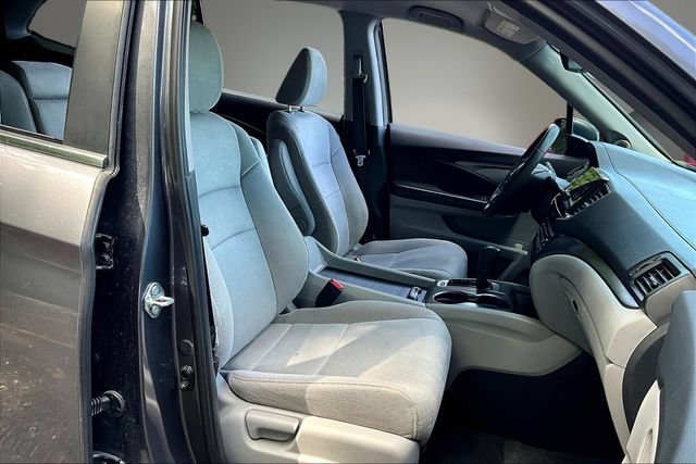 Used 2020 Honda Pilot EX image 30
