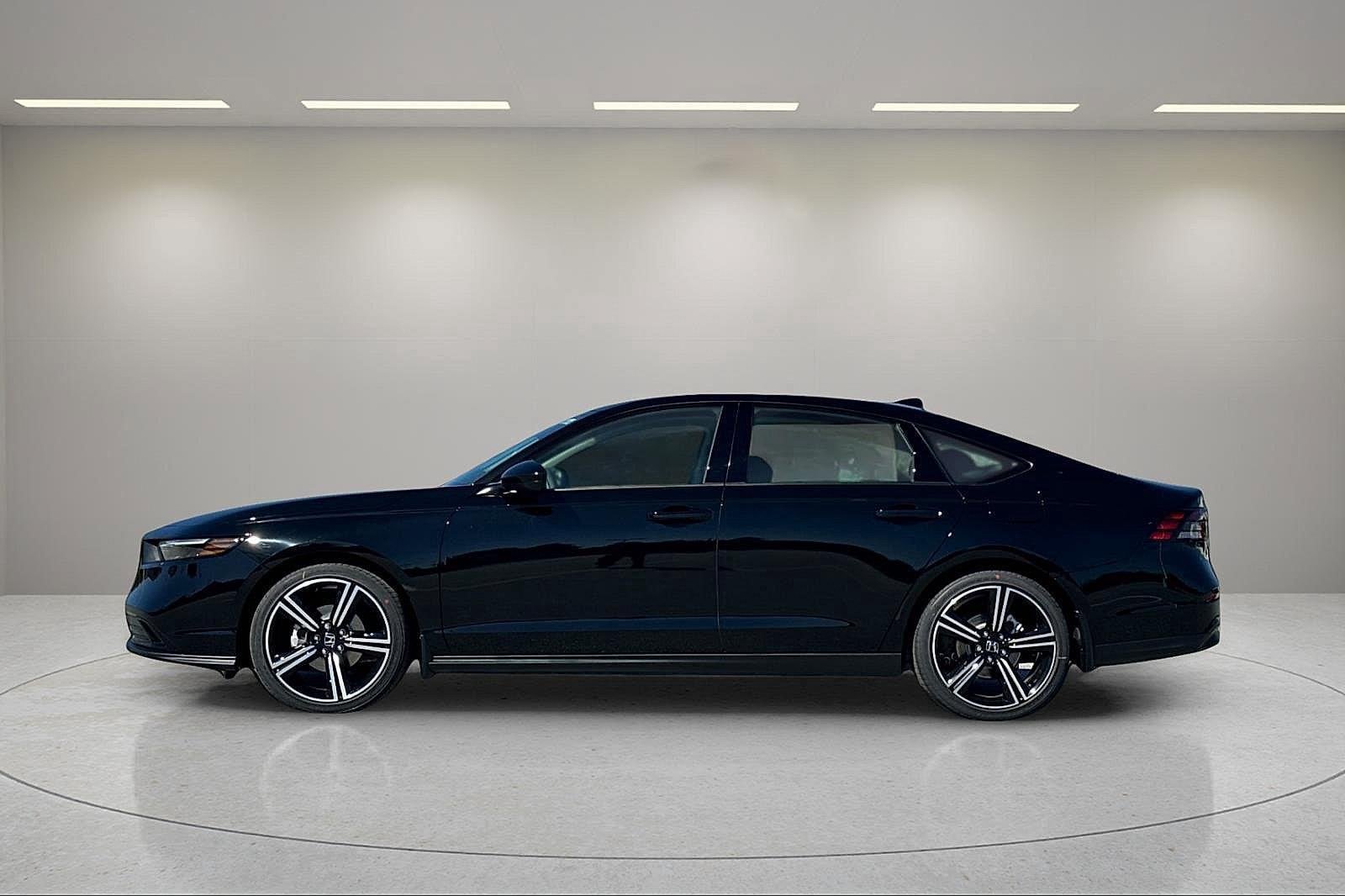 New 2026 Honda Accord SE image 2