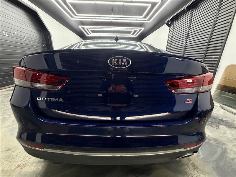 Used 2018 Kia Optima S w/ Panoramic Sunroof Package FWD image 4