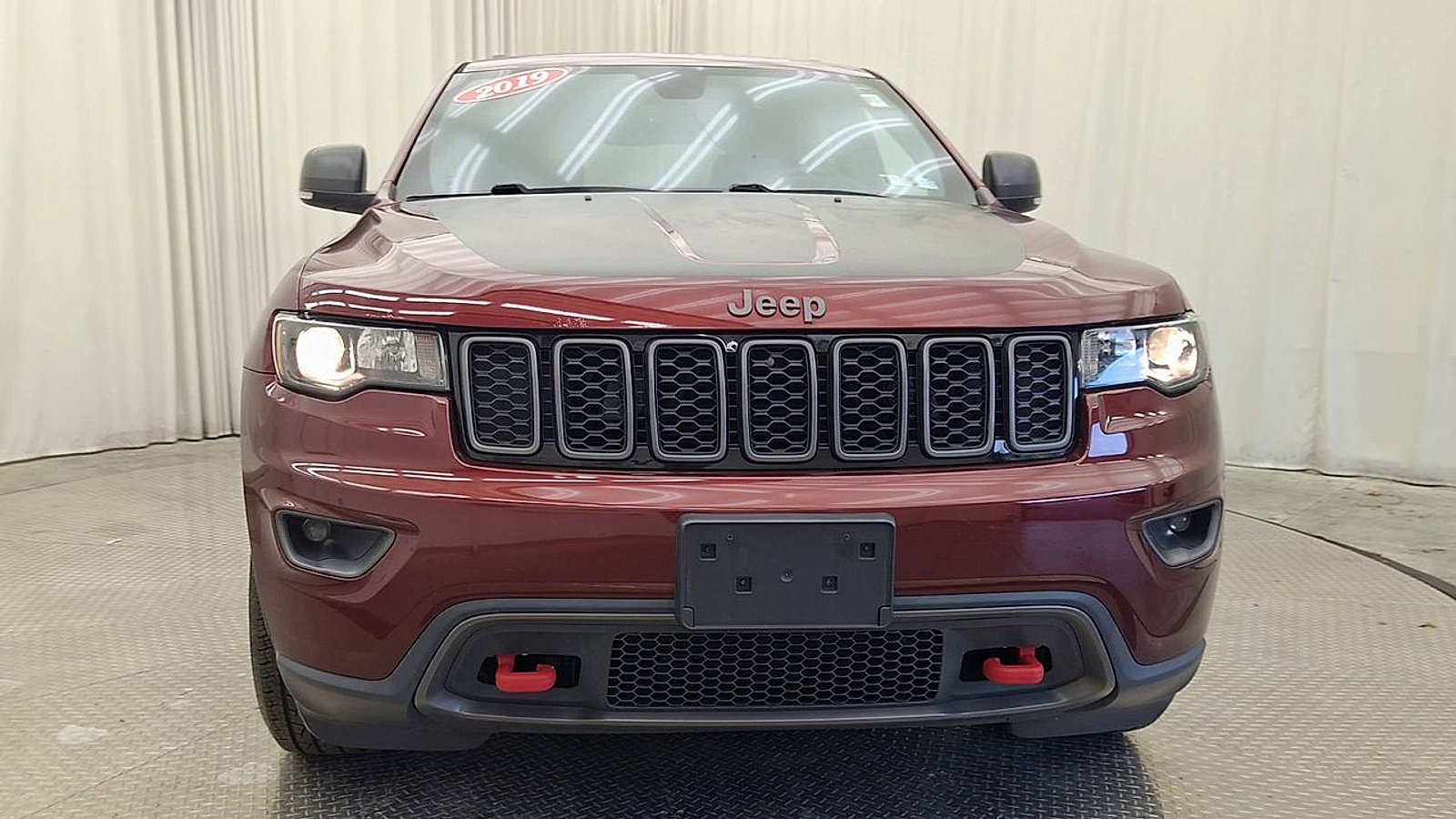 Used 2019 Jeep Grand Cherokee Trailhawk AWD/4WD image 6