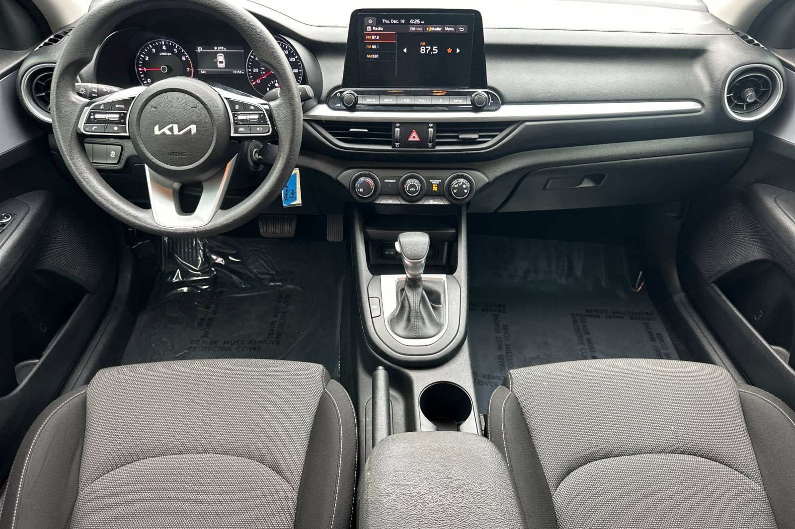 Used 2024 Kia Forte LXS image 10