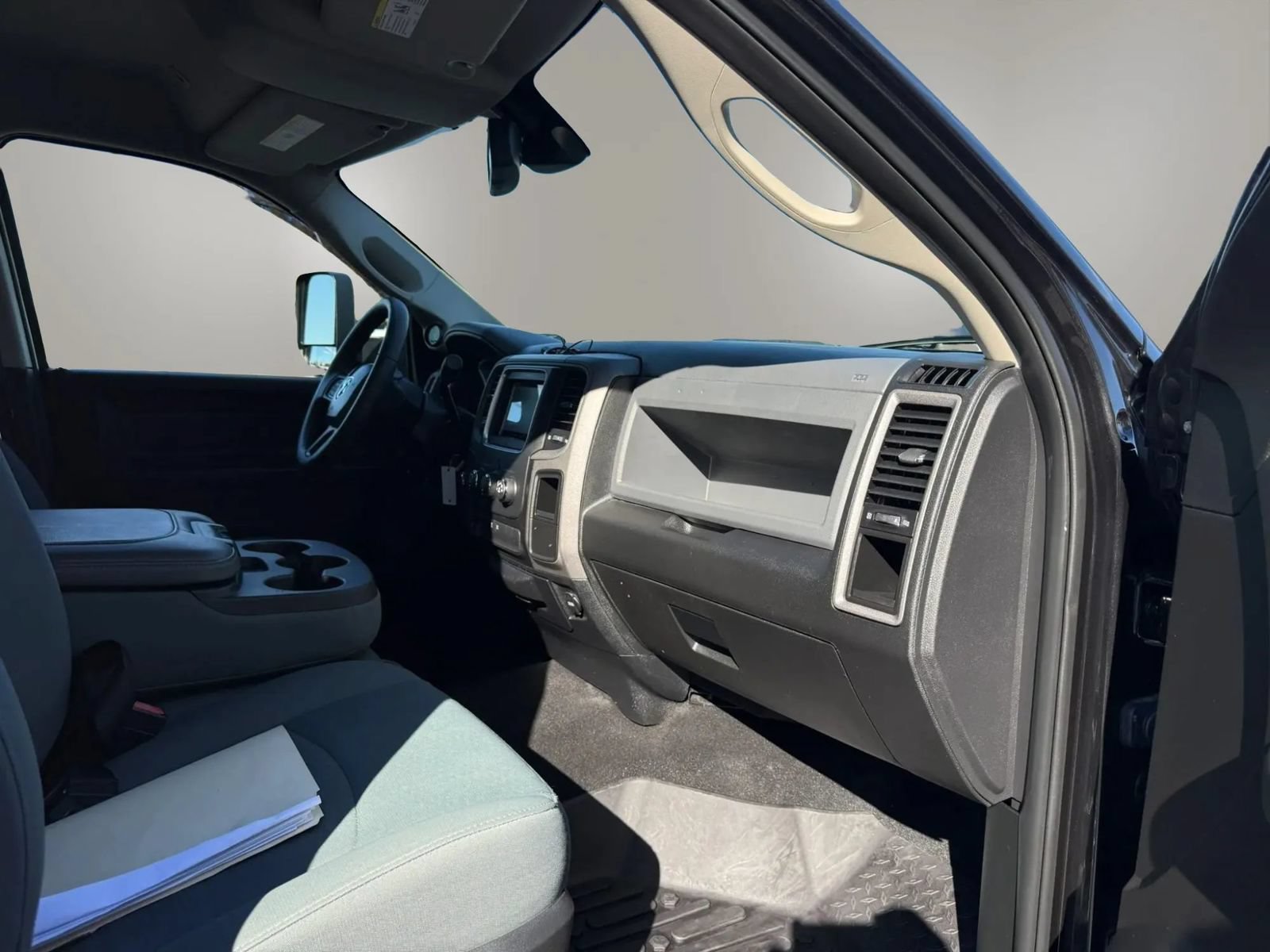 Used 2018 RAM 3500 Tradesman w/ Chrome Appearance Group AWD/4WD image 55