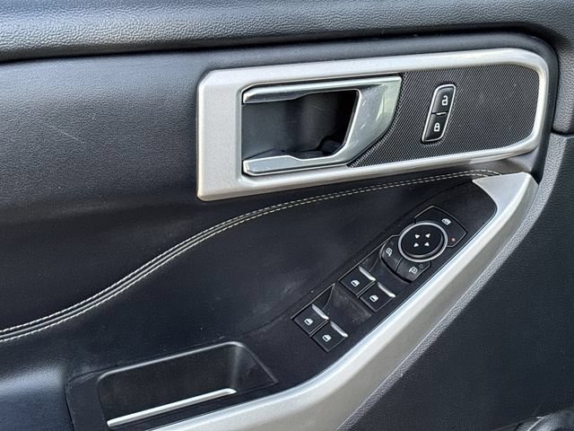 Used 2022 Ford Explorer XLT RWD image 20