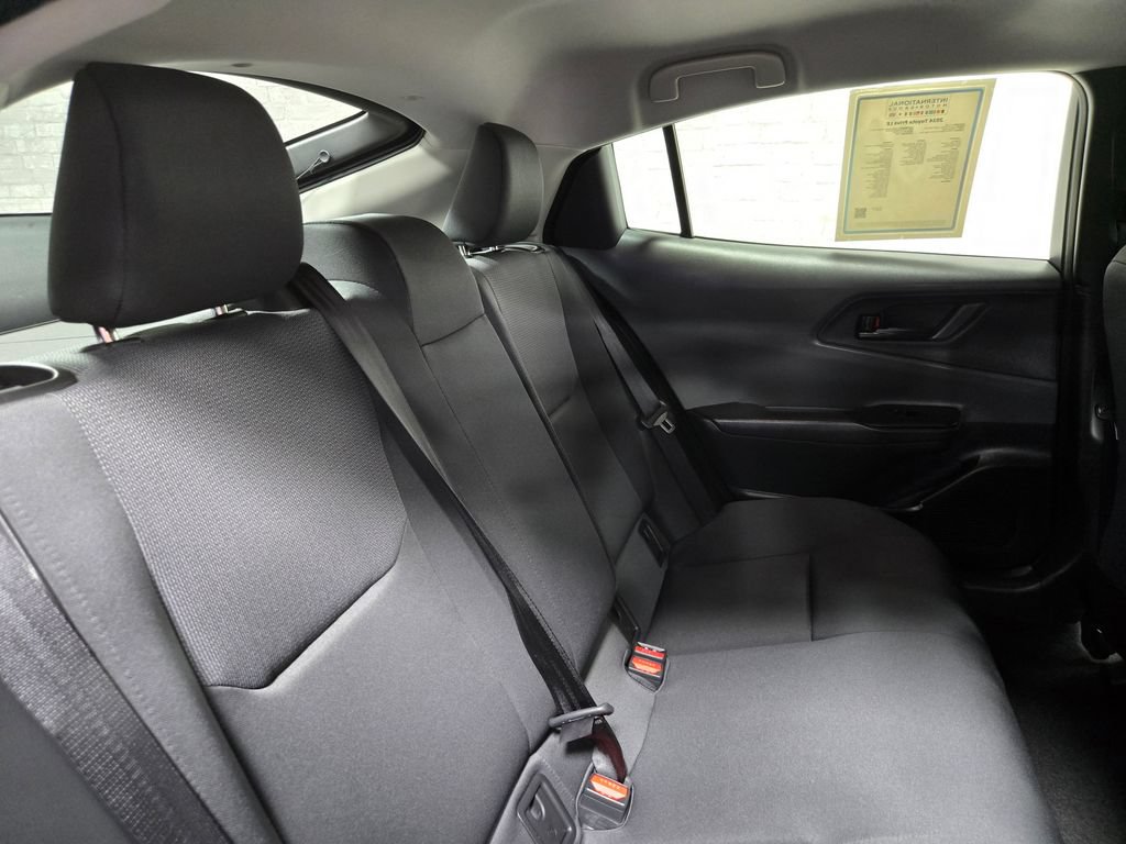 Used 2024 Toyota Prius LE AWD/4WD image 47