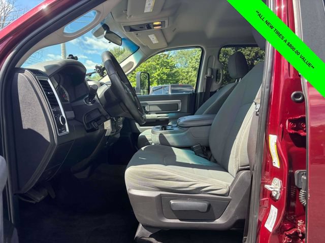 Used 2017 RAM 2500 SLT AWD/4WD image 3