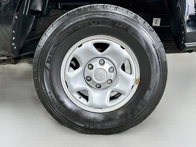 Used 2023 Toyota Tacoma SR AWD/4WD image 31
