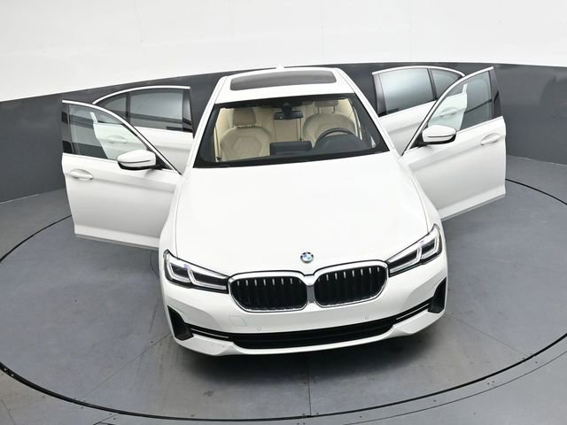 Used 2023 BMW 530i w/ Convenience Package image 38
