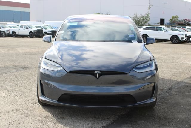 Used 2022 Tesla Model X AWD/4WD image 2