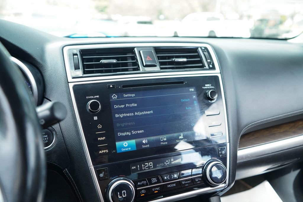 Used 2019 Subaru Outback 2.5i Touring image 20