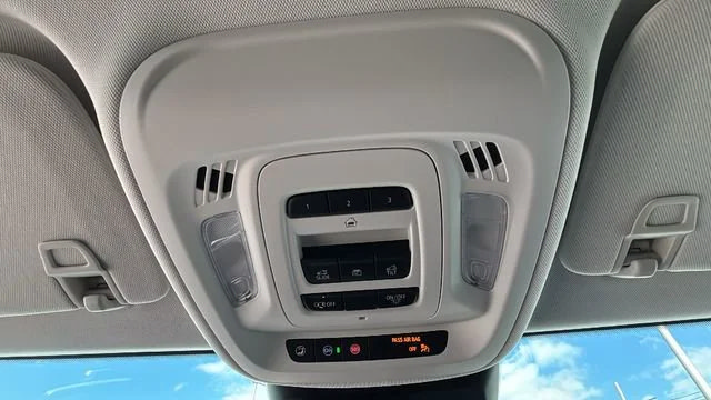 New 2026 Buick Envision Sport Touring AWD/4WD image 17