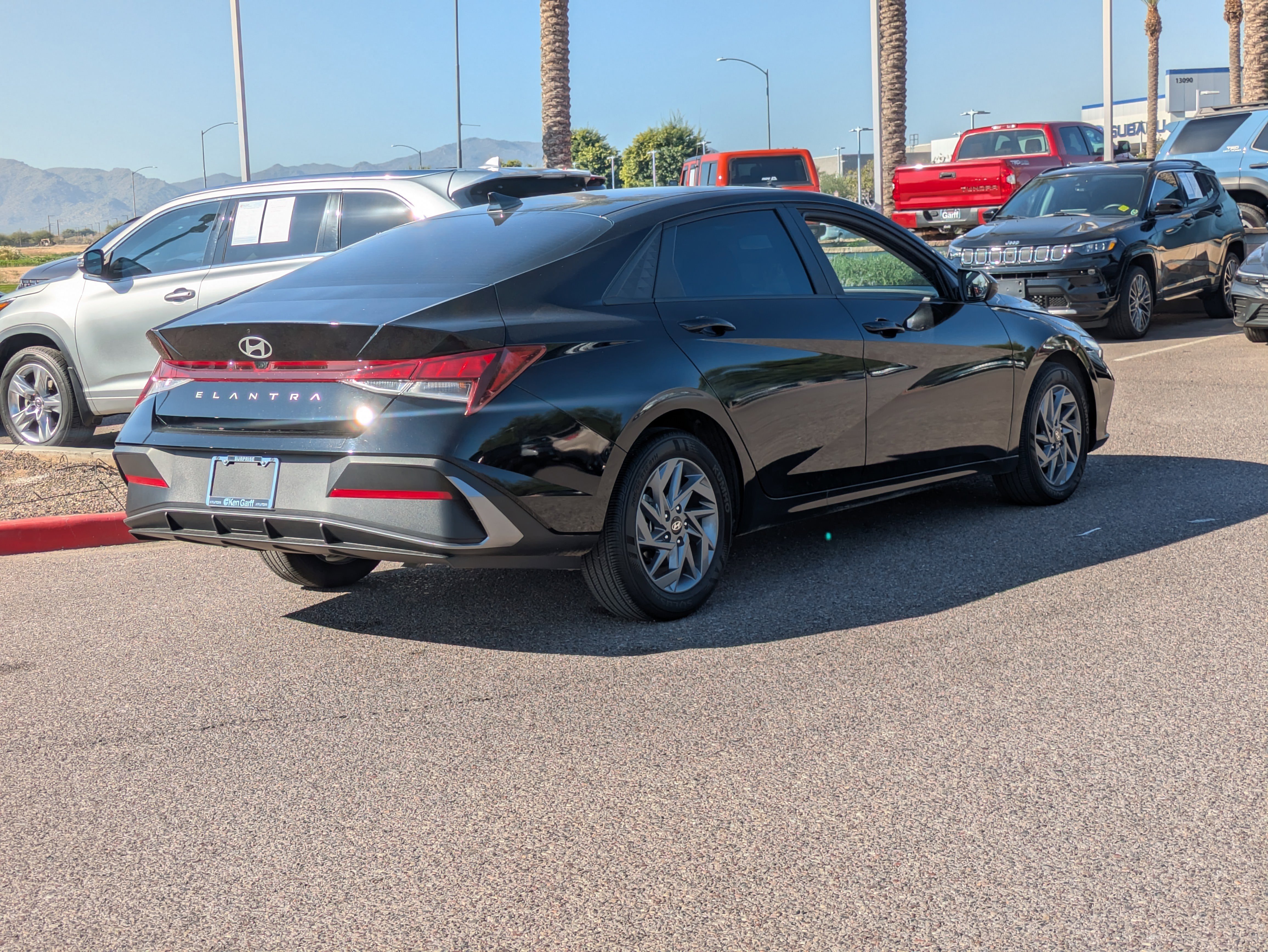 Certified 2024 Hyundai Elantra SEL image 3