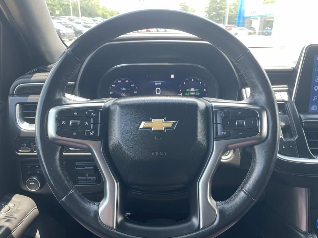 Certified 2022 Chevrolet Tahoe LT w/ Luxury Package AWD/4WD image 25