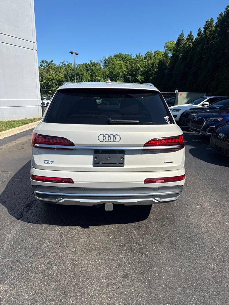 Used 2023 Audi Q7 3.0T Premium Plus AWD/4WD image 5