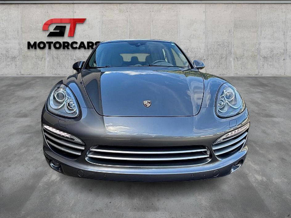 Used 2014 Porsche Cayenne Diesel Platinum Edition image 8