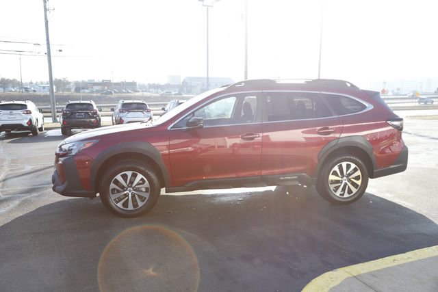 Certified 2025 Subaru Outback Premium w/ Popular Package #1A AWD/4WD image 8