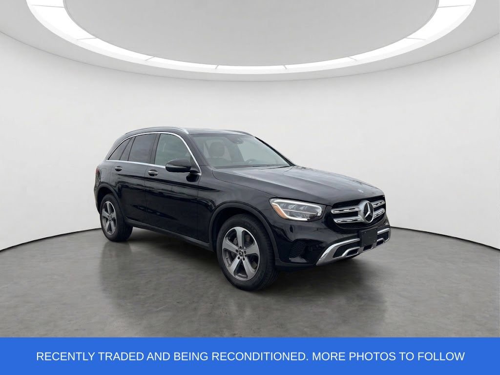 Used 2022 Mercedes-Benz GLC 300 4MATIC w/ Premium Package Lite image 1