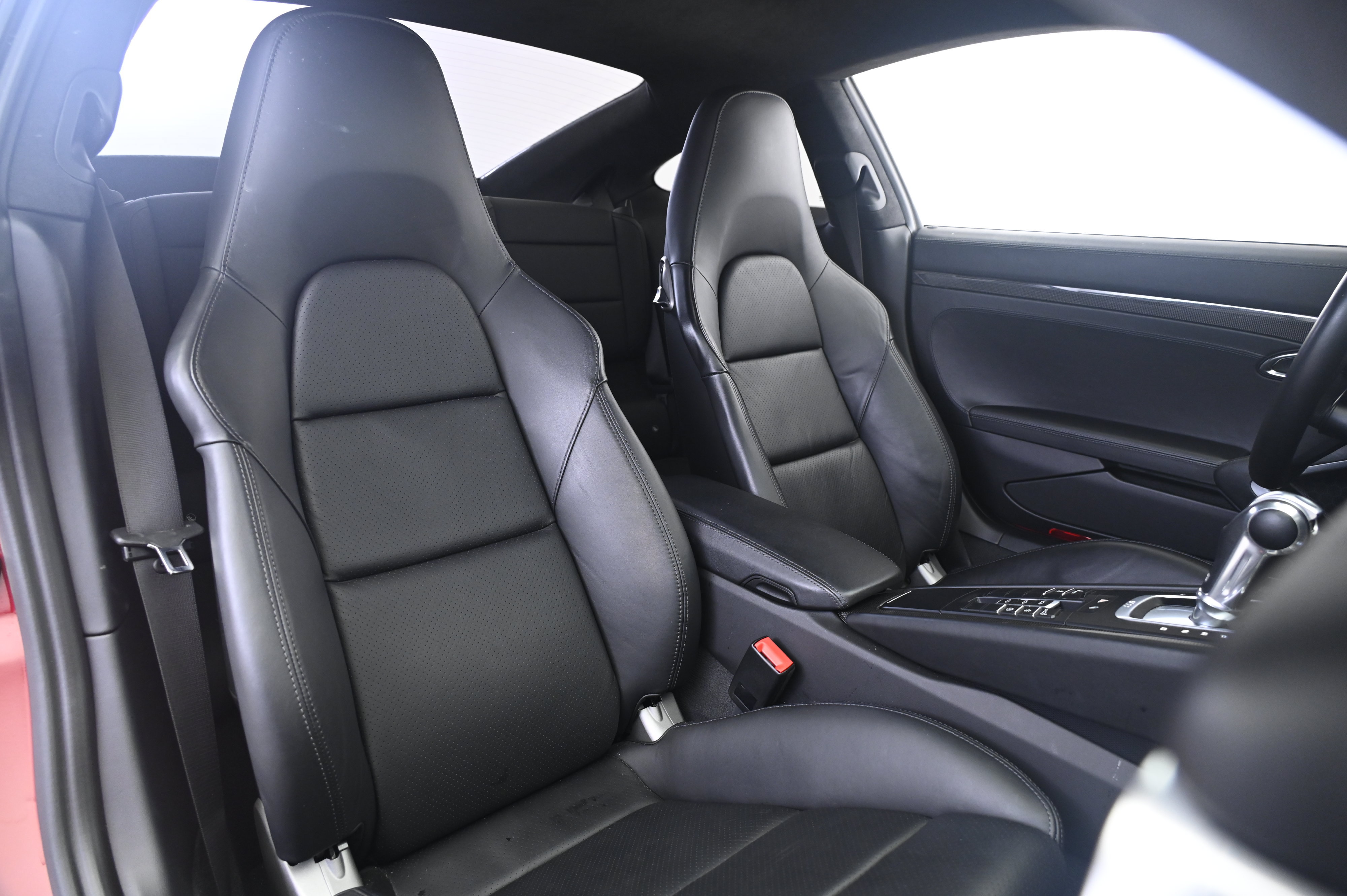 Used 2018 Porsche 911 Turbo S AWD/4WD image 20