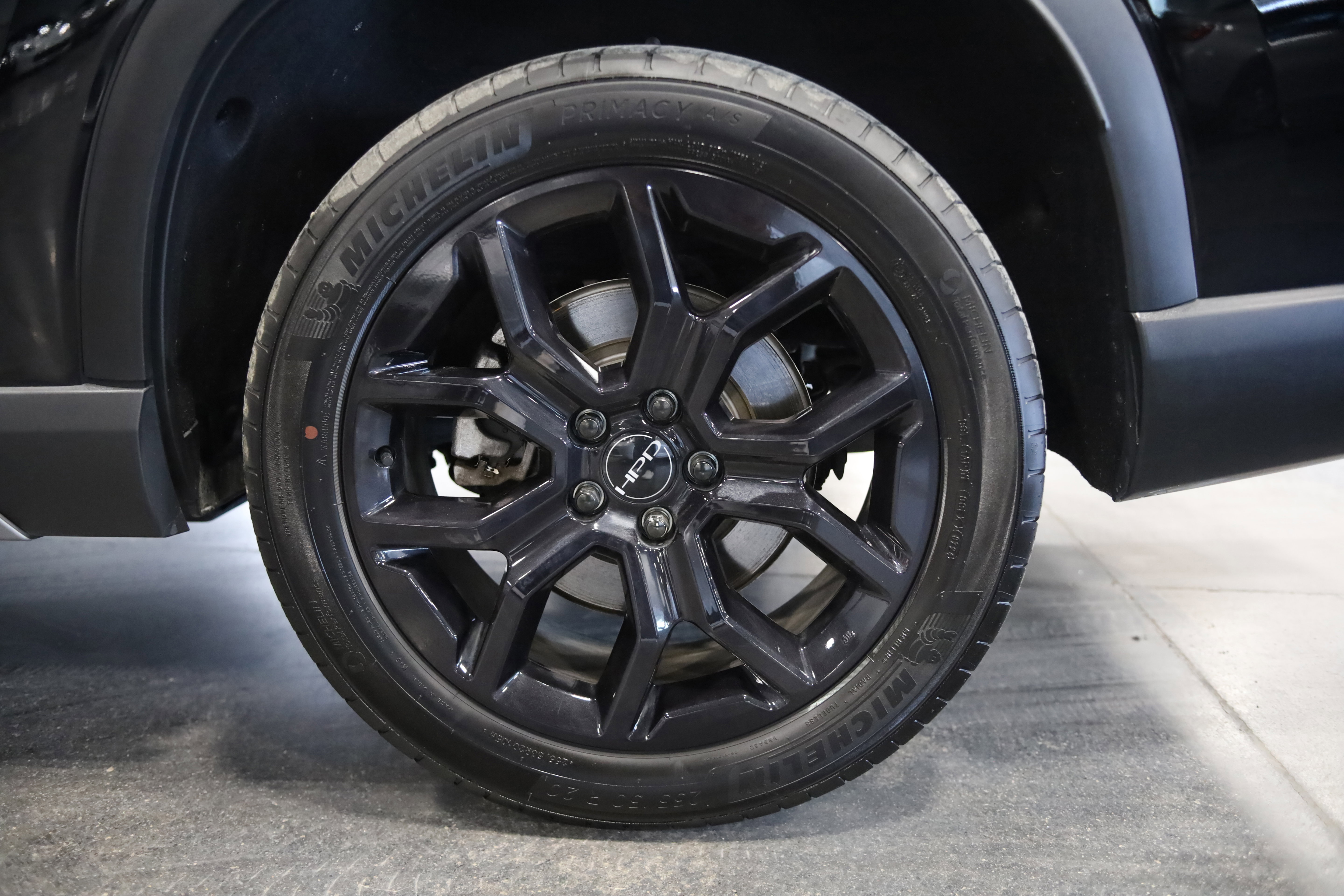 Used 2025 Honda Pilot Elite image 12