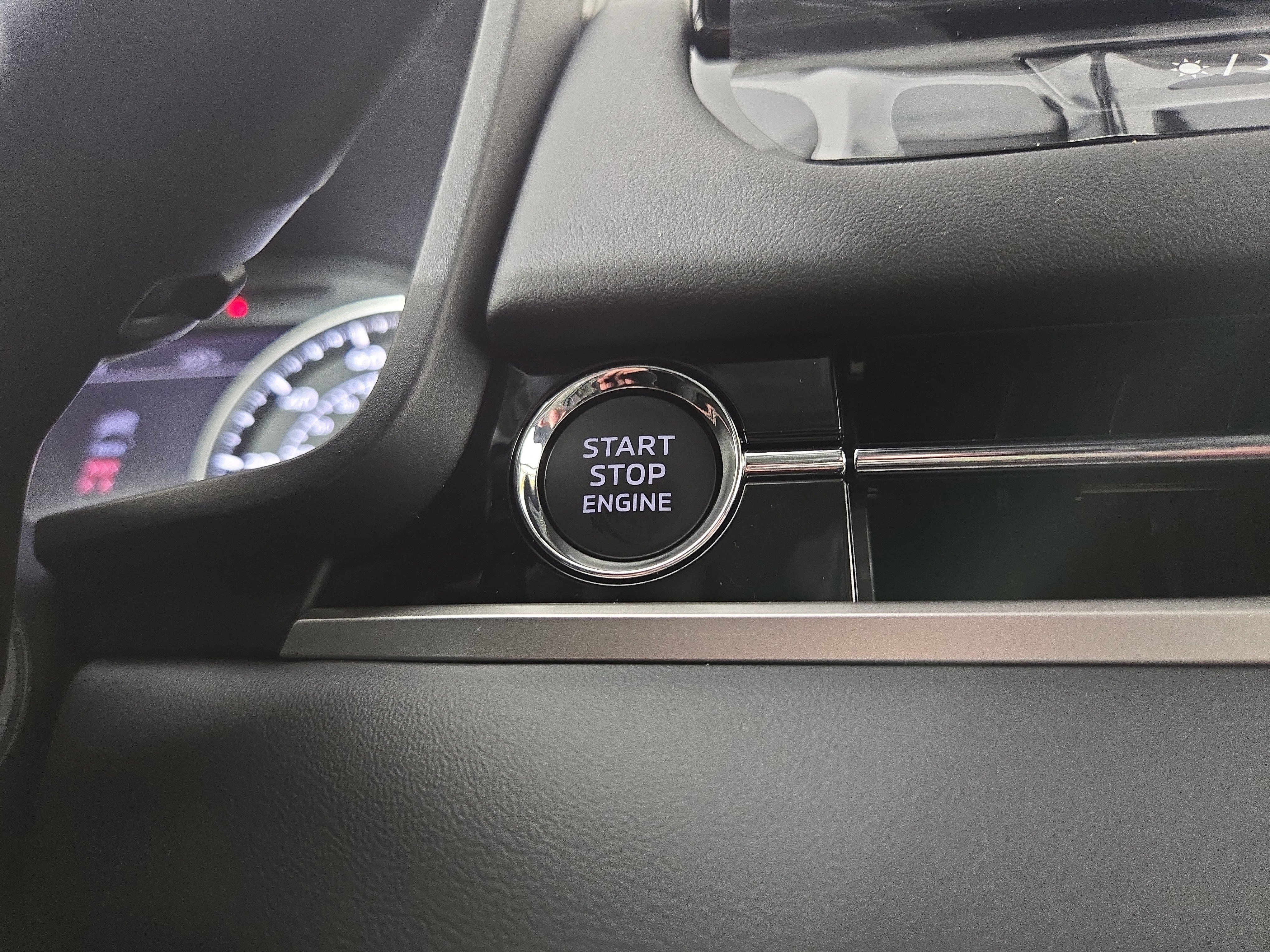 New 2026 Mitsubishi Outlander SE AWD/4WD image 25