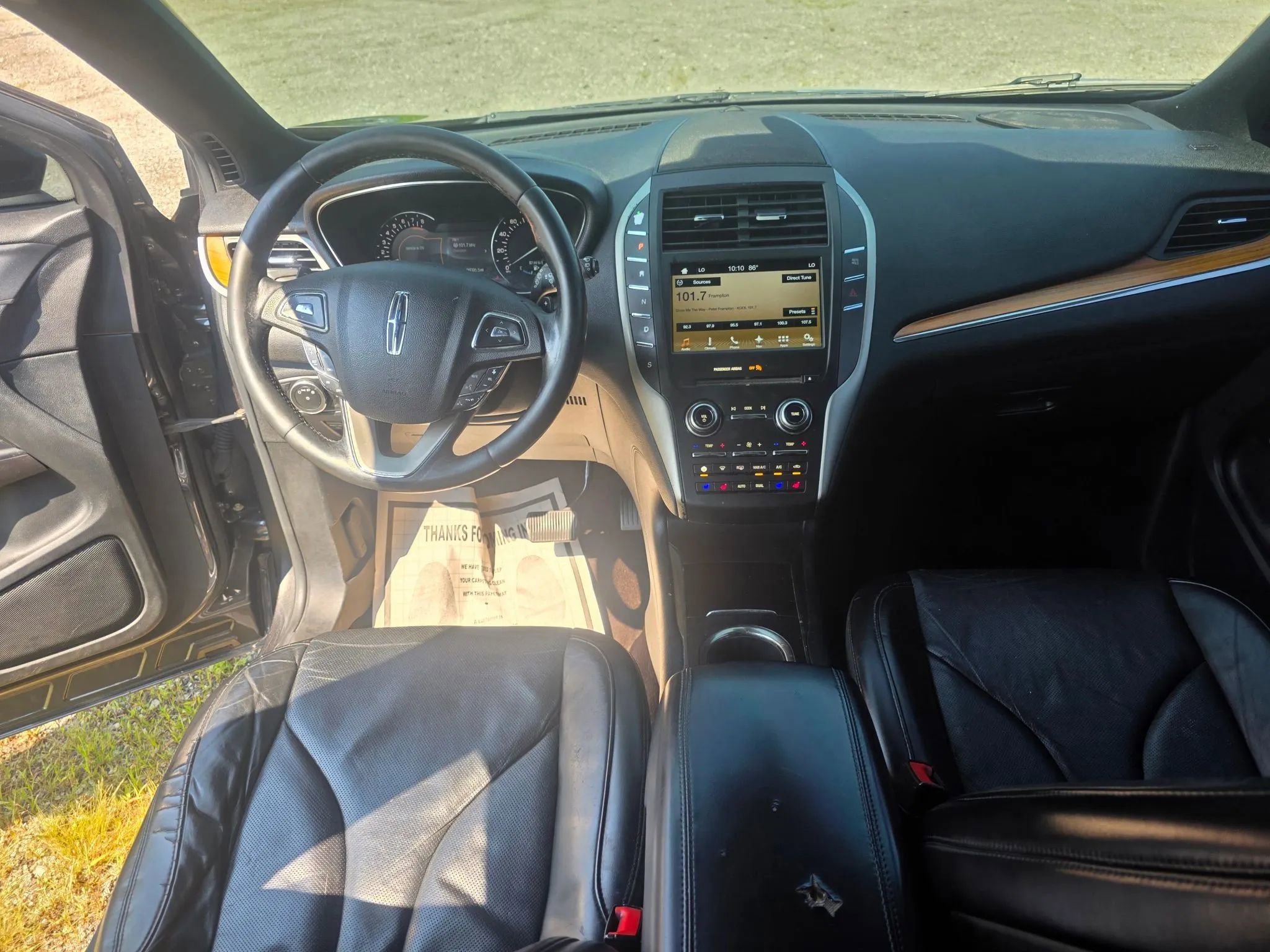 Used 2017 Lincoln MKC Reserve w/ Lincoln MKC Climate Package image 23