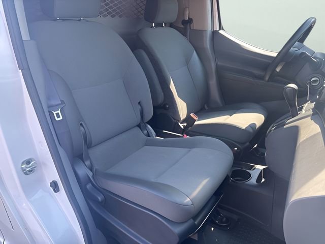 Used 2020 Nissan NV200 SV w/ Back Door Glass Package FWD image 12