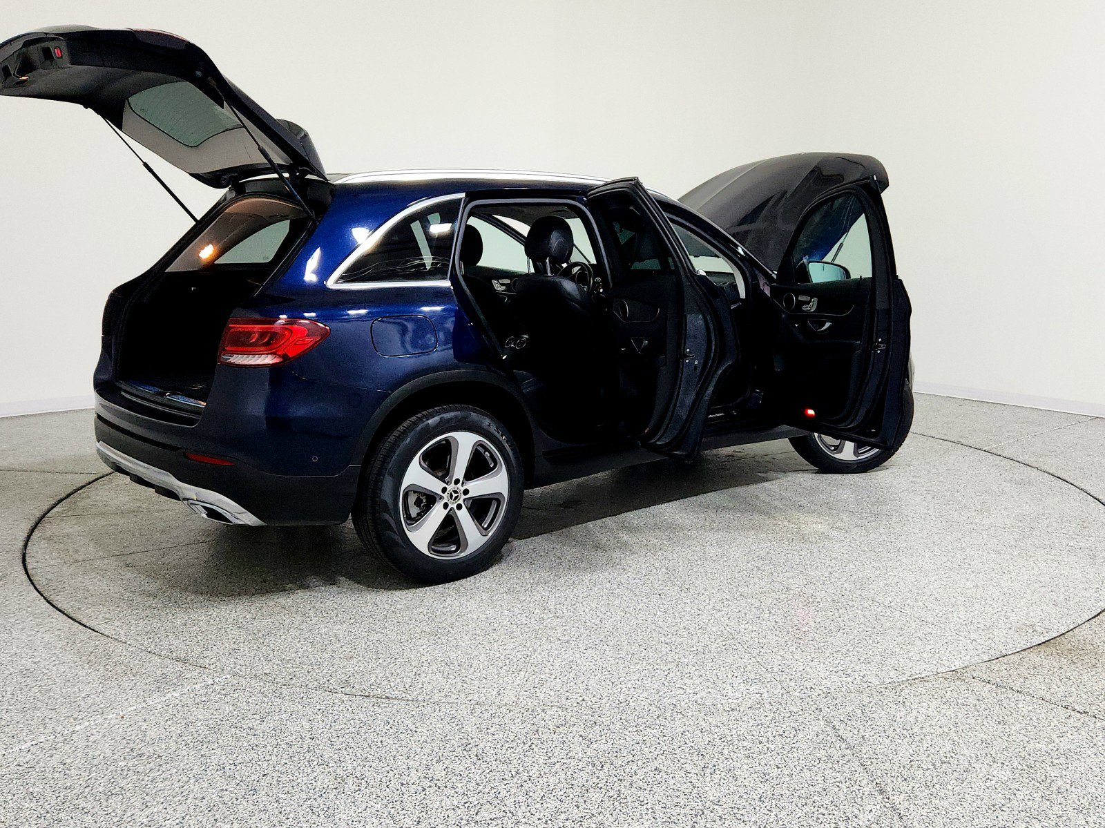 Used 2022 Mercedes-Benz GLC 300 4MATIC image 15