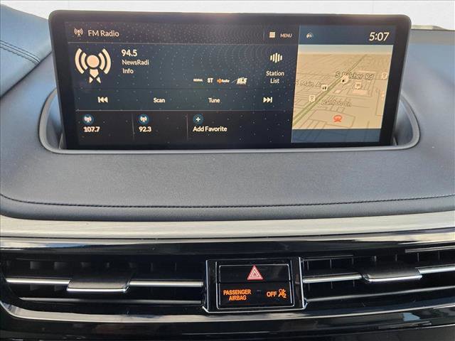 Used 2024 Acura MDX SH-AWD w/ Technology Package image 12