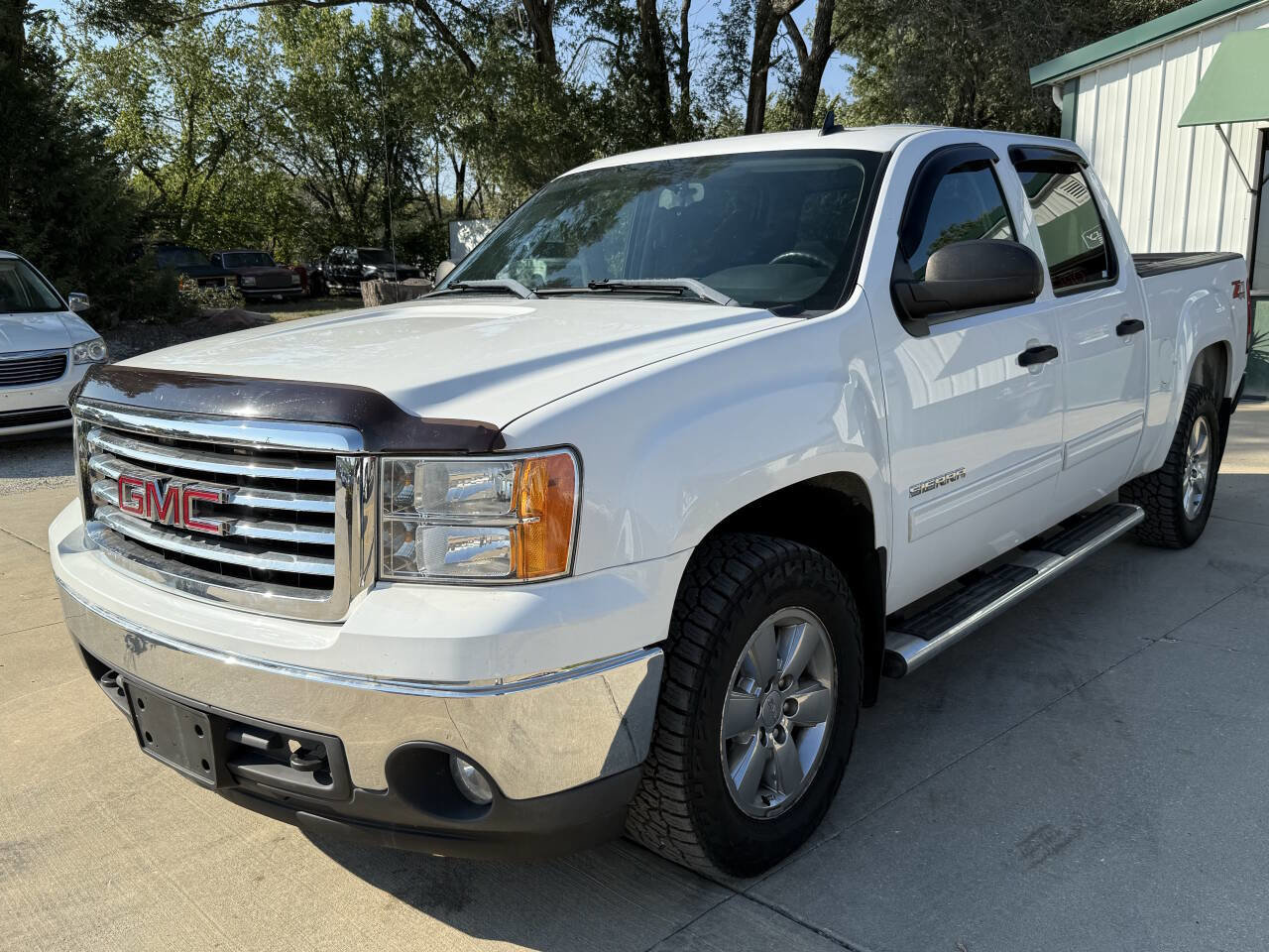 Used 2012 GMC Sierra 1500 SLE w/ Power Tech Package image 5