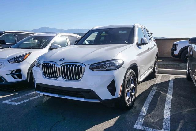 Used 2024 BMW X3 xDrive30i w/ Convenience Package w/ZPA image 4