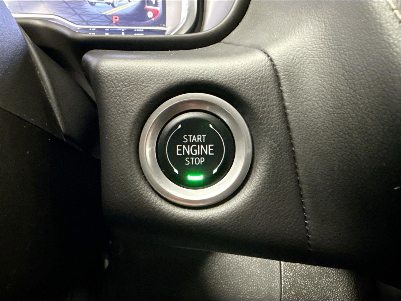 Used 2024 GMC Yukon XL SLT image 20