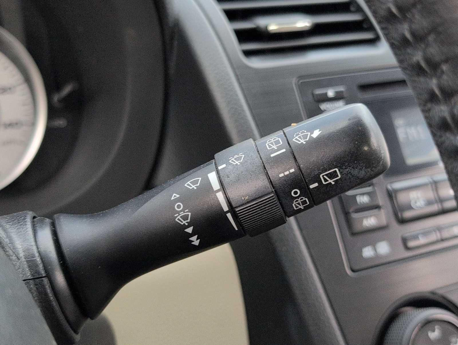 Used 2012 Subaru Impreza 2.0i Premium AWD/4WD image 24