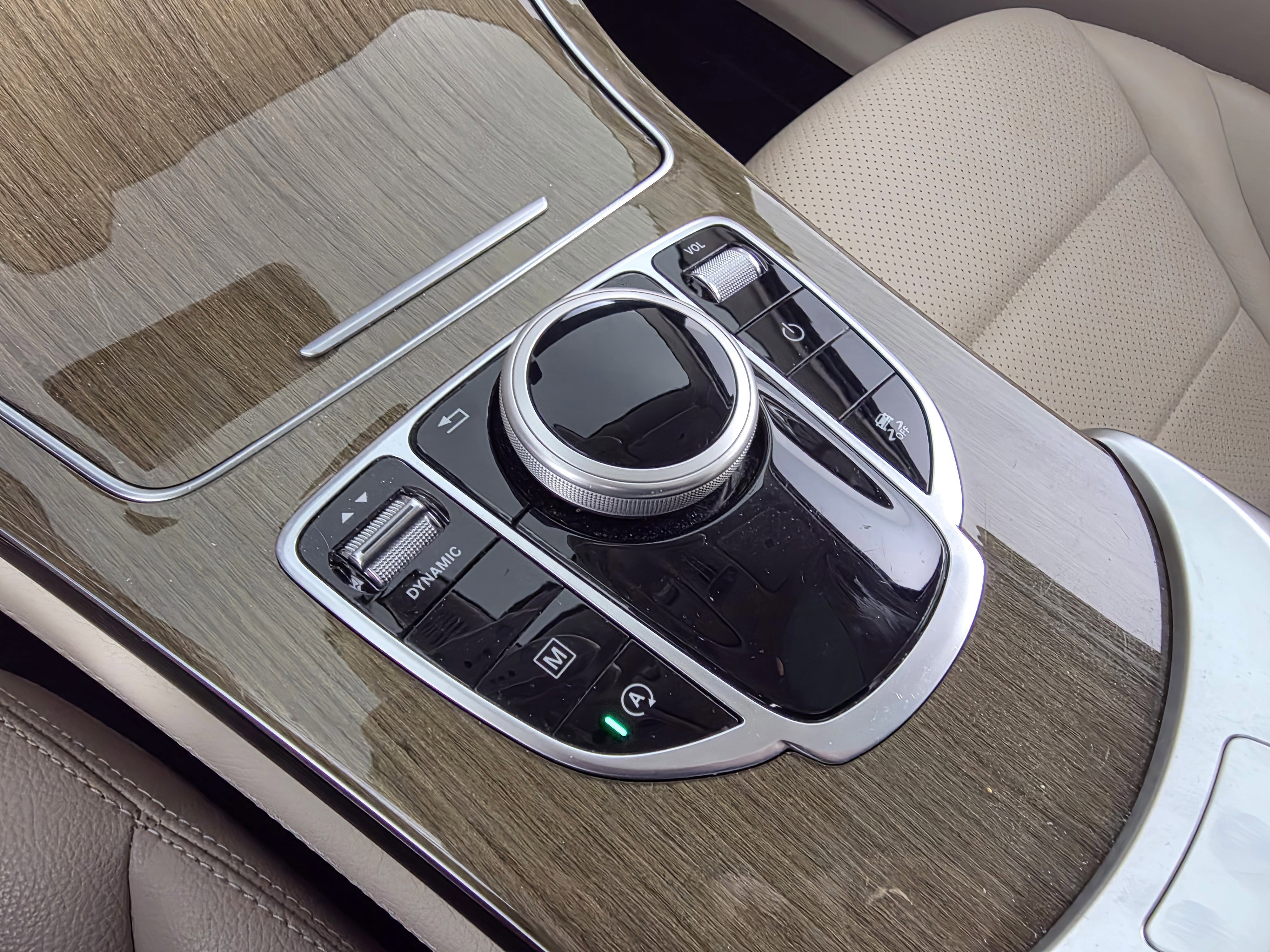 Used 2017 Mercedes-Benz GLC 300 image 21