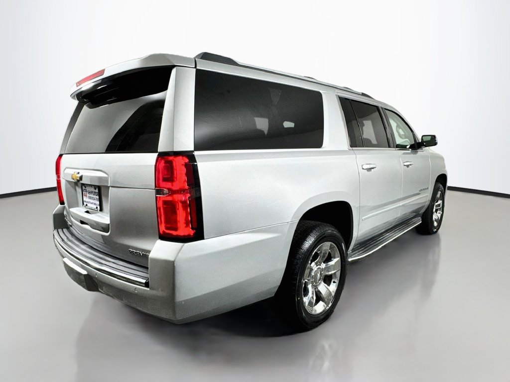 Used 2019 Chevrolet Suburban Premier w/ Max Trailering Package AWD/4WD image 8