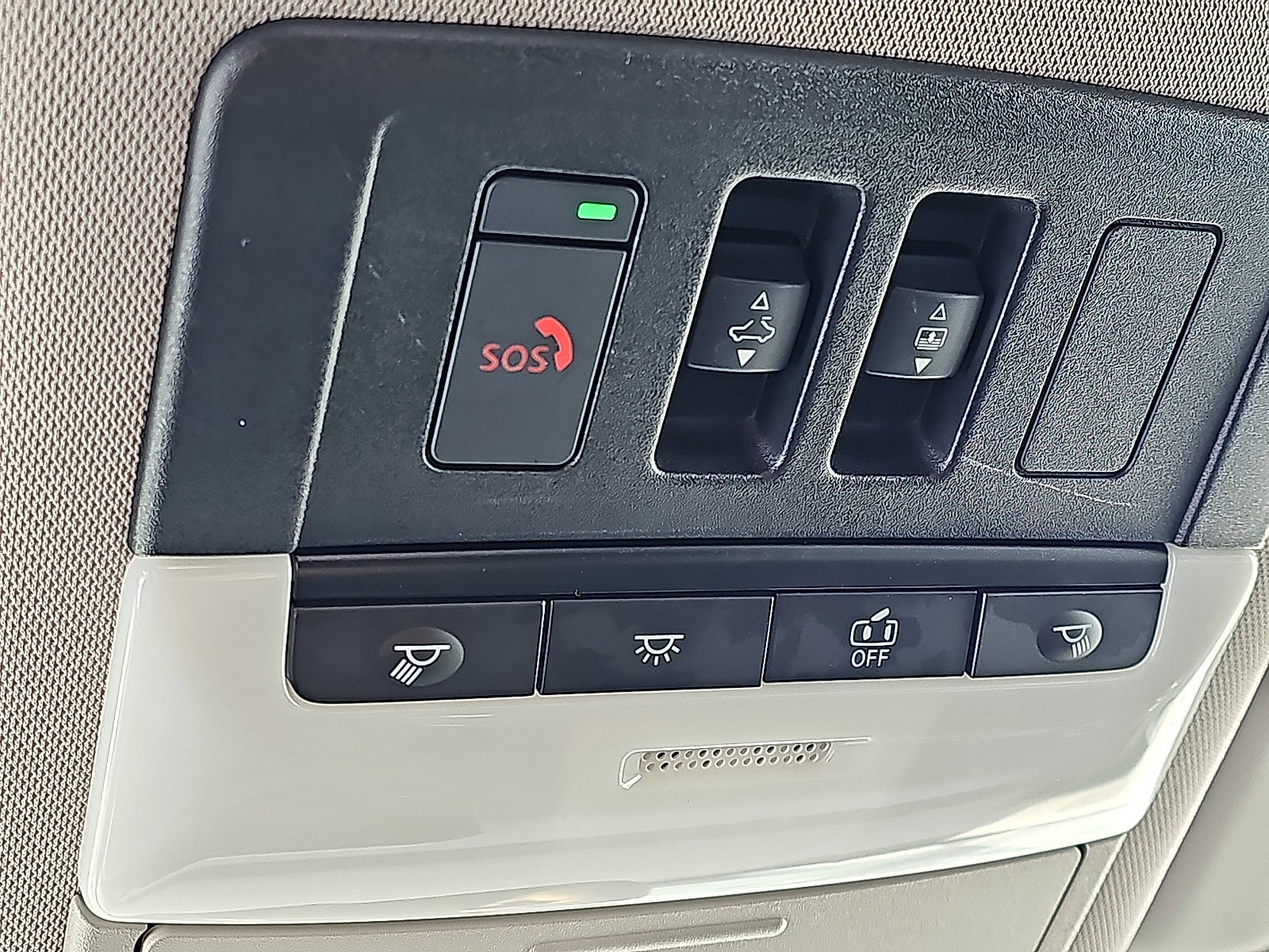 Certified 2021 Nissan Rogue SL w/ Premium Package image 28