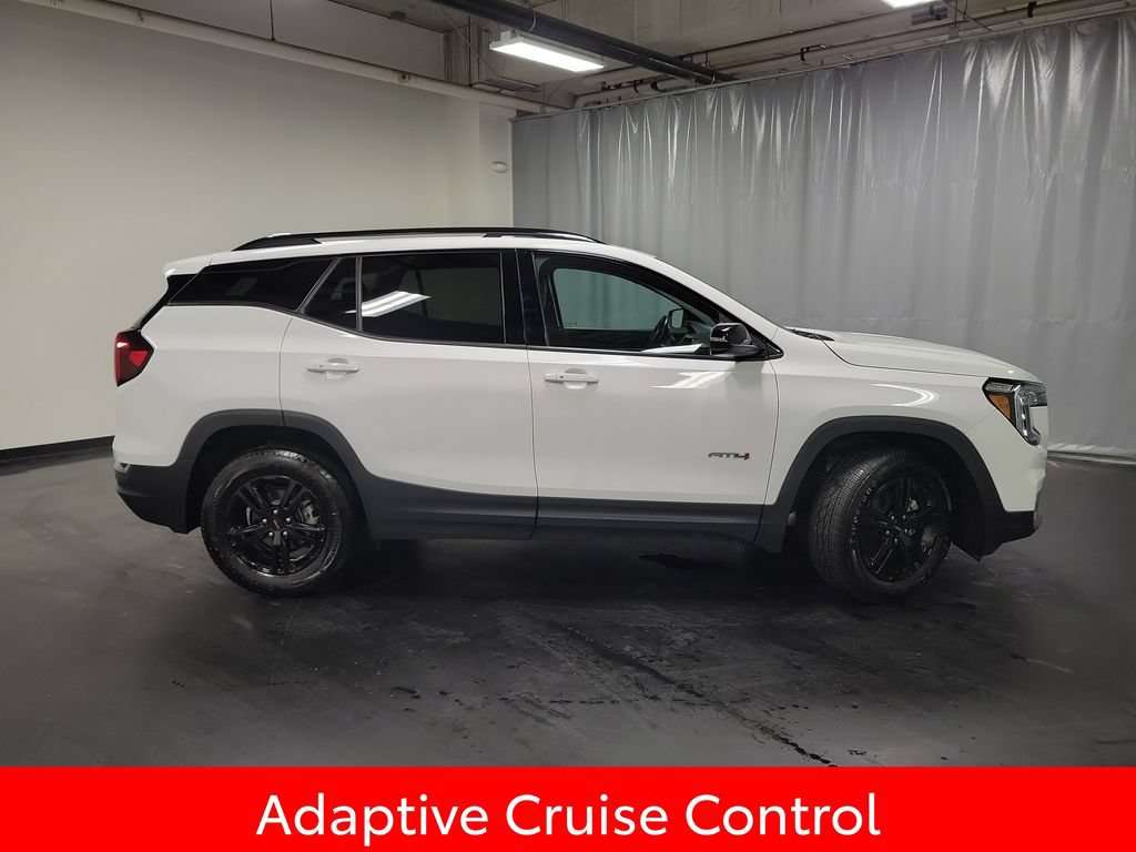 Used 2022 GMC Terrain AT4 AWD/4WD image 9