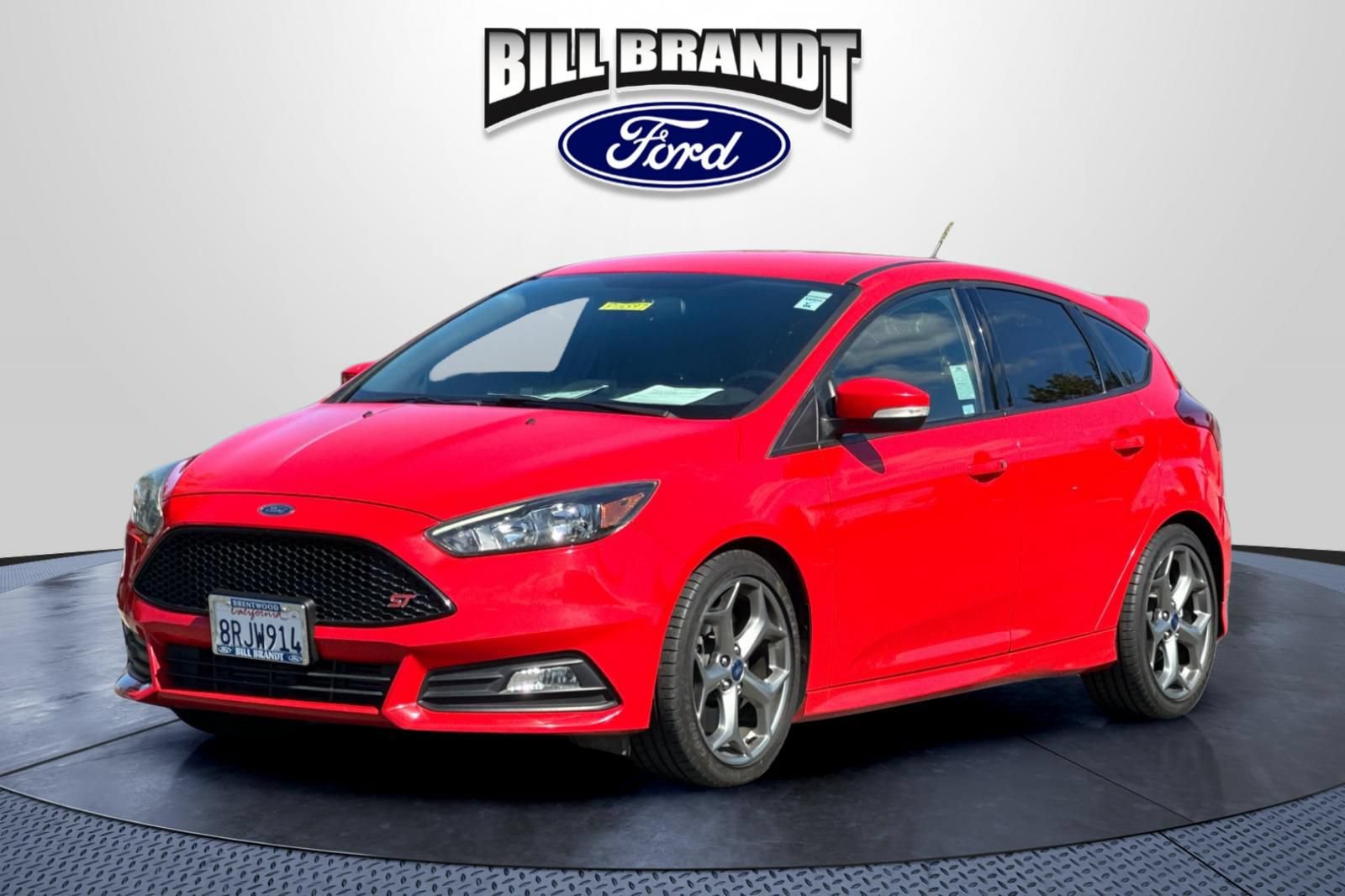 Used 2017 Ford Focus ST FWD image 7