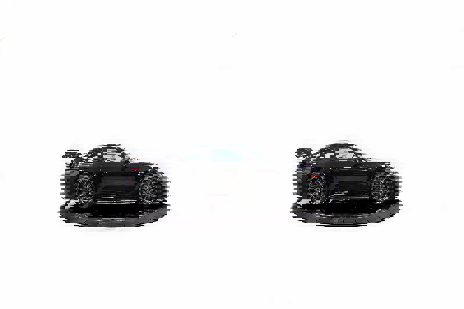 New 2026 Porsche 911 GT3 image 8