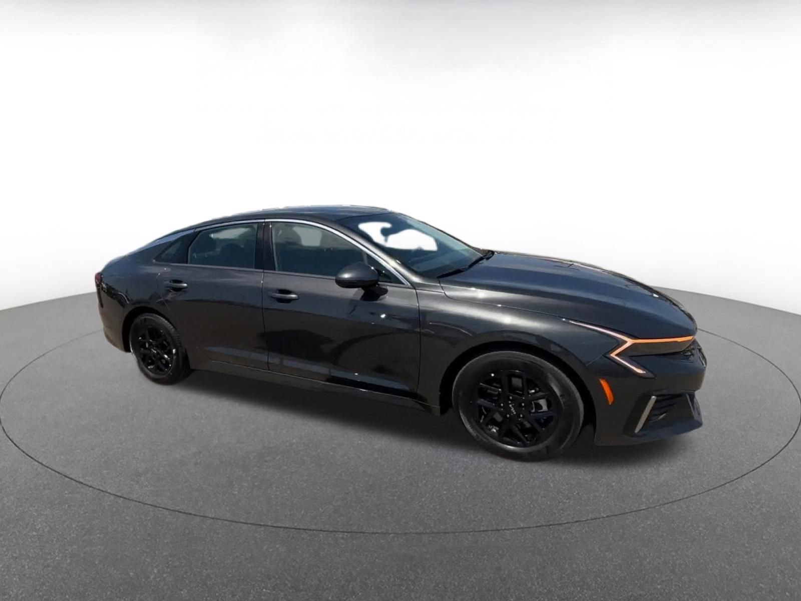 Used 2025 Kia K5 LXS FWD video 2