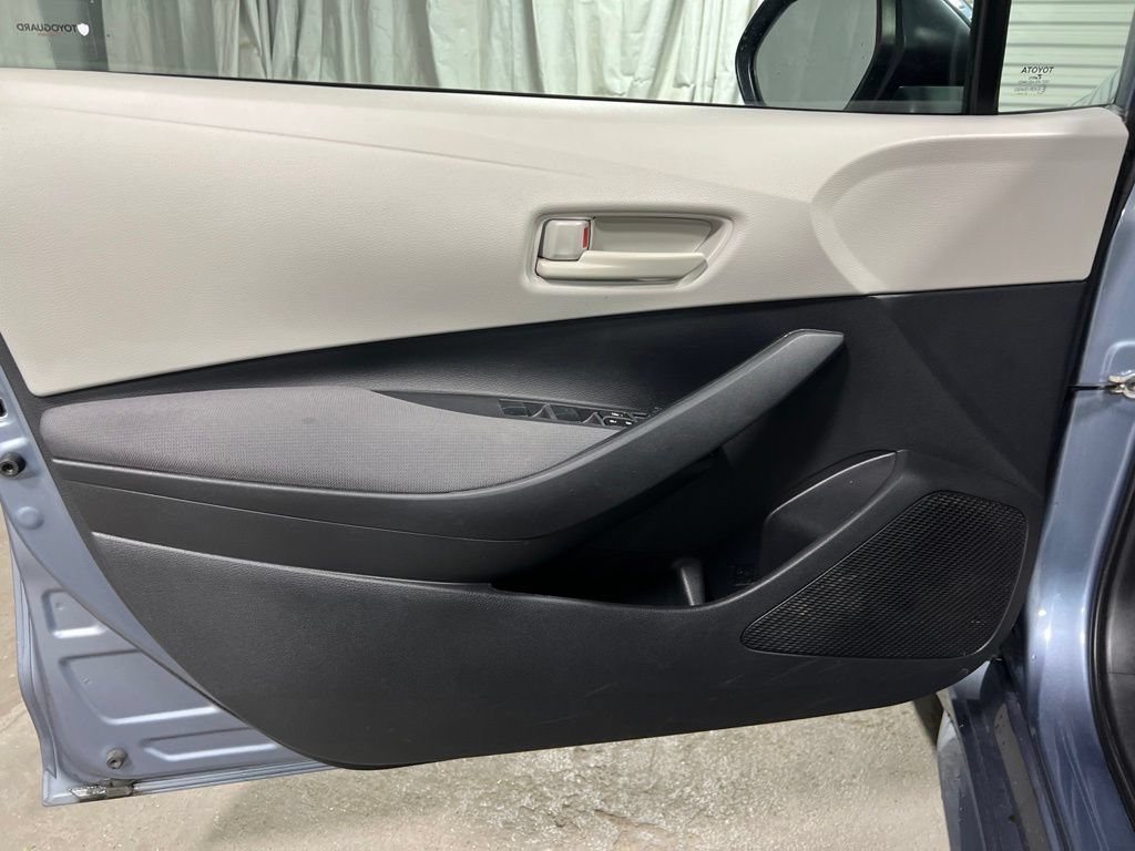 Used 2024 Toyota Corolla LE FWD image 21