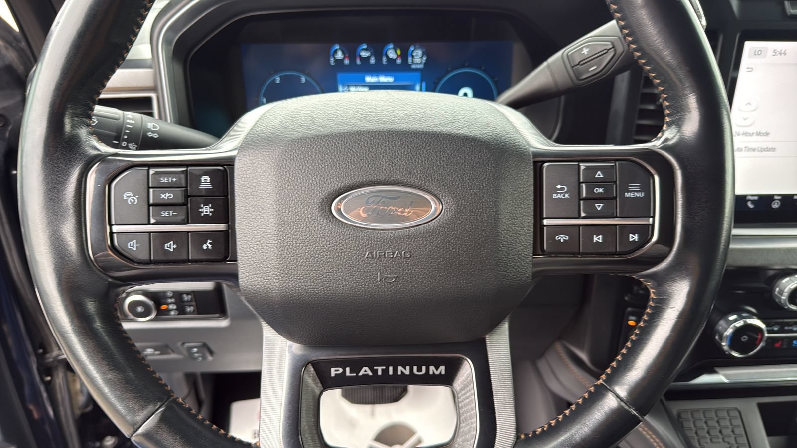 Certified 2024 Ford F250 Platinum w/ Tremor Off-Road Package AWD/4WD image 15
