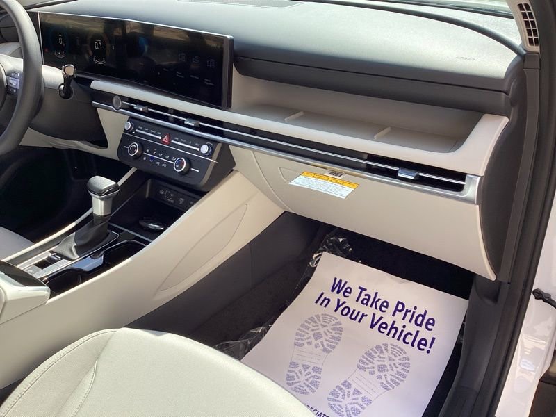 New 2026 Hyundai Tucson SE image 20