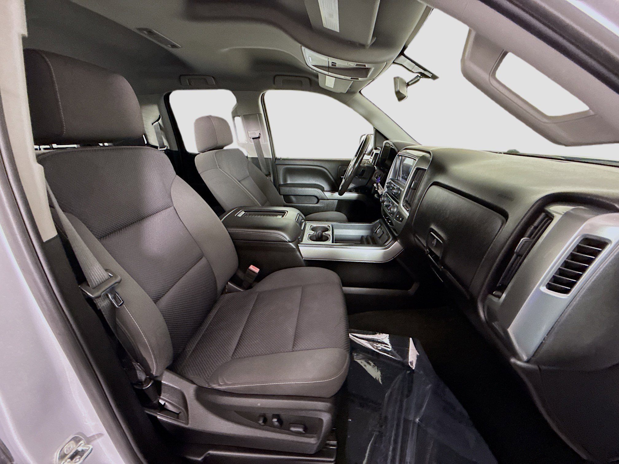 Used 2018 Chevrolet Silverado 1500 LT w/ All Star Edition image 27