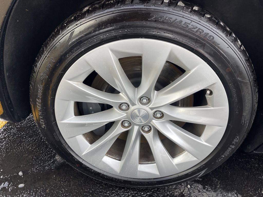 Used 2019 Tesla Model S 100D image 29