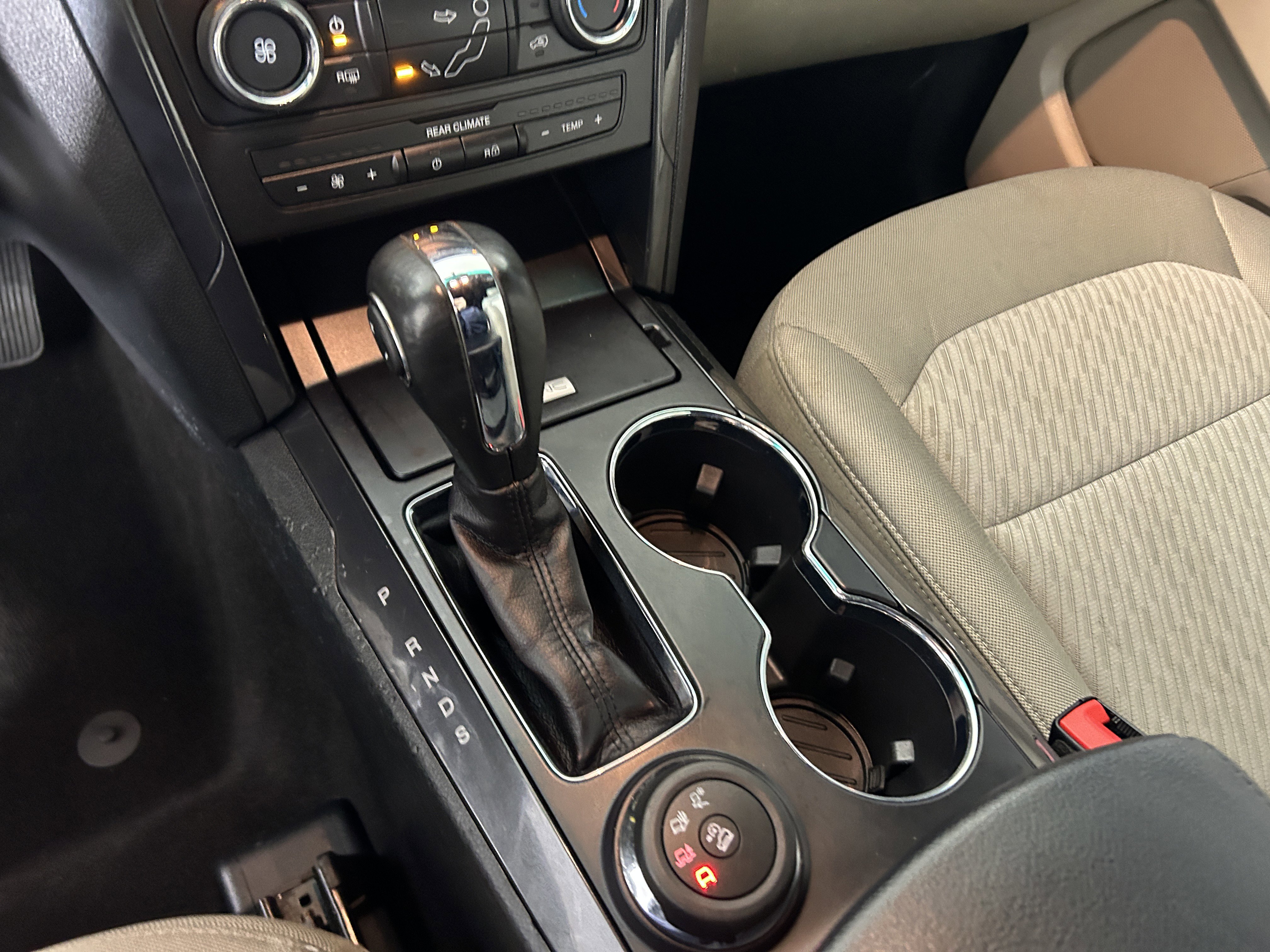 Used 2018 Ford Explorer 4WD image 19